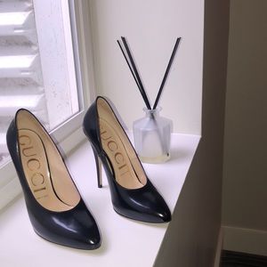 Gucci Elaisa Heels